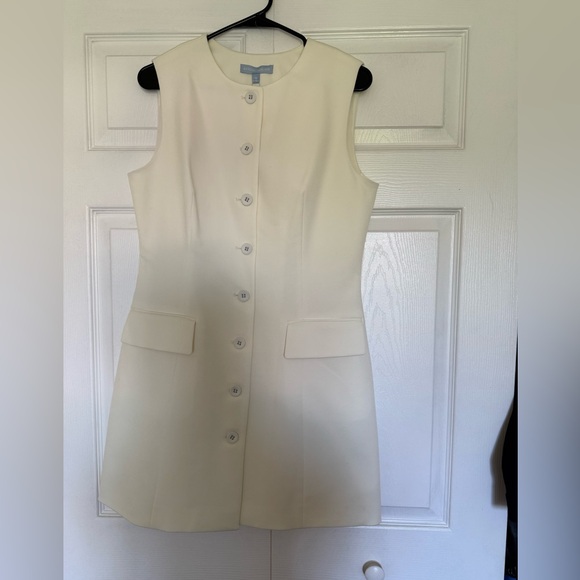 ANTONIO MELANI Dresses & Skirts - ANTONIO MELANI Sleeveless Button-Front Cream Mini Dress